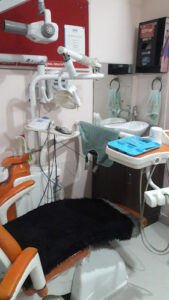 Gupta Dental Care & Implant Centre