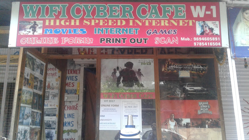 Wi-Fi Cyber Cafe